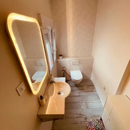 Encanto Toledano En Puerta Del Vado