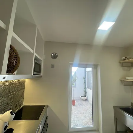 Encanto Toledano En Puerta Del Vado